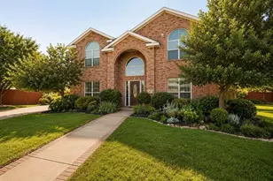 3509 Mistletoe Ln, Rowlett, TX 75088 - Photo 2