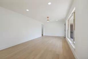 9102 Lindaro Ln, Dallas, TX 75228 - Photo 4