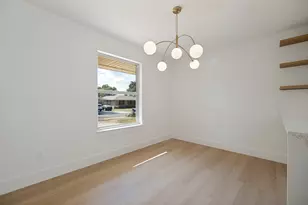 9102 Lindaro Ln, Dallas, TX 75228 - Photo 8