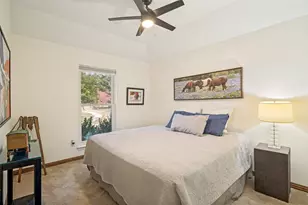 2202 Country Hollow Ln, Garland, TX 75040 - Photo 18