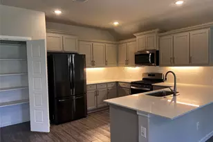 487 Deer Canyon Wy, Princeton, TX 75407 - Photo 4