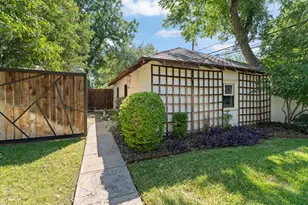 115 Bellevue Dr, Cleburne, TX 76033 - Photo 34