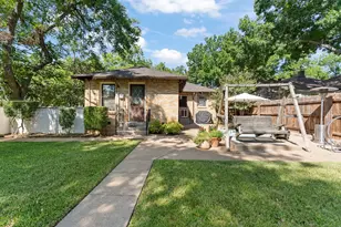 115 Bellevue Dr, Cleburne, TX 76033 - Photo 38