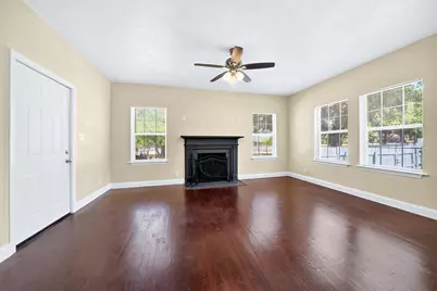 200 1st Street, Terrell, TX 75160 - Photo 8