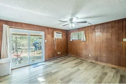 4412 Pierce Avenue, Fort Worth, TX 76119 - Photo 4