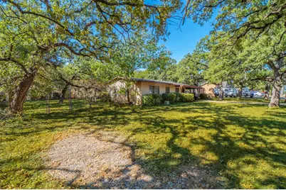 4412 Pierce Avenue, Fort Worth, TX 76119 - Photo 12