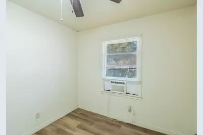4412 Pierce Avenue, Fort Worth, TX 76119 - Photo 8