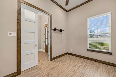 212 Buena Vista Drive, Godley, TX 76044 - Photo 6
