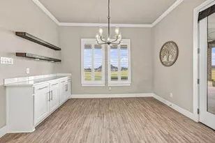 212 Buena Vista Dr, Godley, TX 76044 - Photo 14