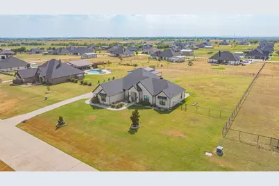 212 Buena Vista Drive, Godley, TX 76044 - Photo 38