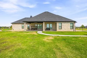 212 Buena Vista Dr, Godley, TX 76044 - Photo 34