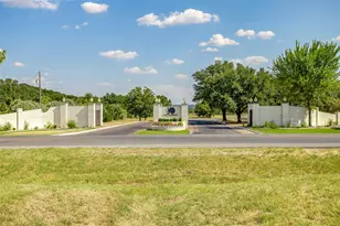 2716 Village Rd, Granbury, TX 76049 - Photo 36