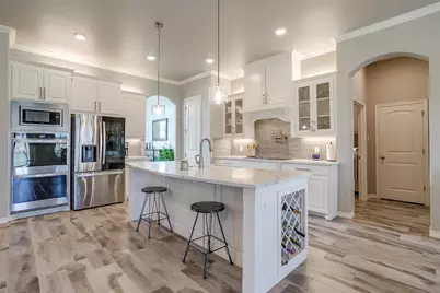 2716 Village Road, Granbury, TX 76049 - Photo 10