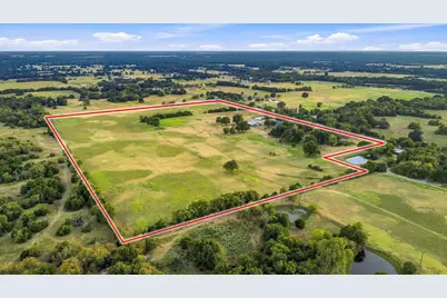 10381 Fm 512, Wolfe City, TX 75496 - Photo 32
