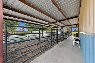 10381 Fm 512, Wolfe City, TX 75496 - Photo 28