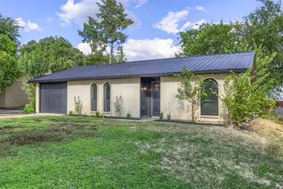 2304 Yorktown Drive, Plano, TX 75074 - Photo 2