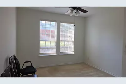 606 Port Royale Way, Euless, TX 76039 - Photo 16