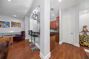 2022 N Fitzhugh Ave, Dallas, TX 75204 - Photo 10