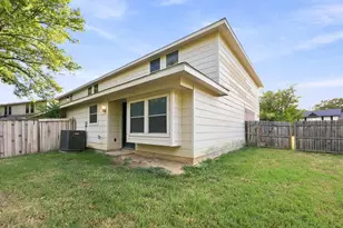 230 Creek Cove Dr, Dallas, TX 75217 - Photo 10