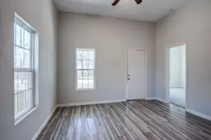 3204 5th Ave, Fort Worth, TX 76110 - Photo 10