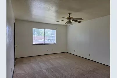 8902 Vernon, Rowlett, TX 75088 - Photo 16