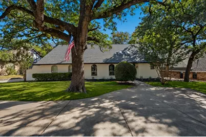 2105 Wilson Drive, Arlington, TX 76011 - Photo 2
