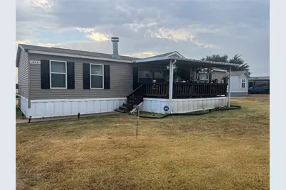 943 Winning Colors Drive, Wilmer, TX 75172 - Photo 1