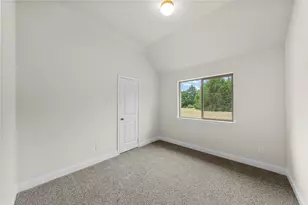 425 Water Crest Ln, Glenn Heights, TX 75154 - Photo 18