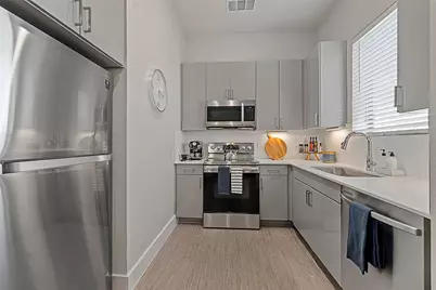 3935 Bungalow, McKinney, TX 75071 - Photo 2