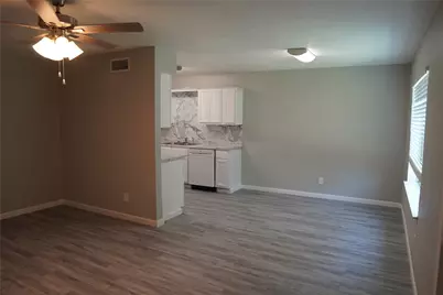 6754 Trail Lake Drive #B, Fort Worth, TX 76133 - Photo 4