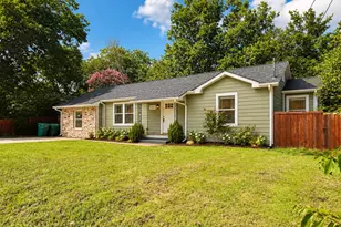 1215 S Vaden St, Sherman, TX 75090 - Photo 2