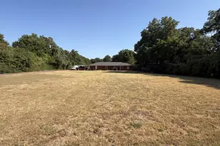 1329 E Union Bower Rd, Irving, TX 75061 - Photo 14