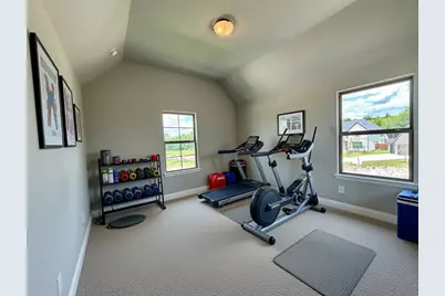 310 Devonshire Drive, Greenville, TX 75401 - Photo 30
