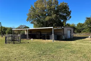 2815 Fm 3092, Gainesville, TX 76240 - Photo 14
