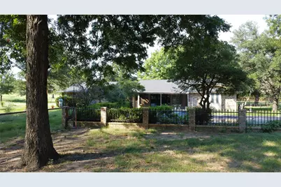 2815 Fm 3092, Gainesville, TX 76240 - Photo 28