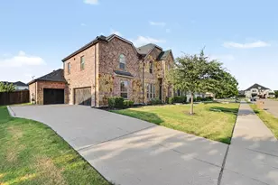 1616 Canals Dr, Little Elm, TX 75068 - Photo 4