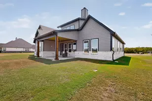 204 Cr 4615, Wolfe City, TX 75496 - Photo 34