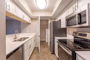 13234 Woodbend Ln, Dallas, TX 75243 - Photo 10