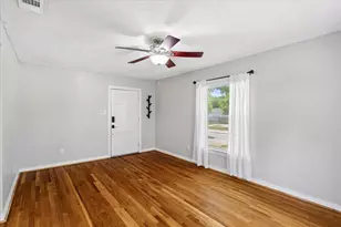 4708 Calmont Ave, Fort Worth, TX 76107 - Photo 6