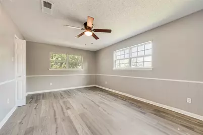 721 Thompson Drive, Saginaw, TX 76179 - Photo 22