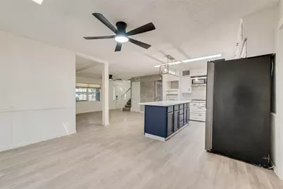 721 Thompson Drive, Saginaw, TX 76179 - Photo 10