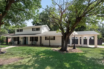 721 Thompson Drive, Saginaw, TX 76179 - Photo 4
