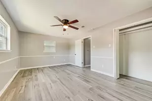 721 Thompson Dr, Saginaw, TX 76179 - Photo 20