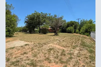 1624 Andrews Drive, Wichita Falls, TX 76301 - Photo 6
