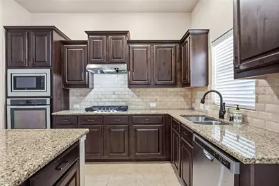 1004 Edgefield Lane, Forney, TX 75126 - Photo 10