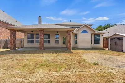 2236 Sparrow Hawk Court, Grand Prairie, TX 75052 - Photo 30