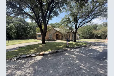 100 Kings Row Drive, Mansfield, TX 76063 - Photo 2