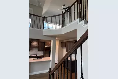 613 Red Maple Road, Waxahachie, TX 75165 - Photo 2