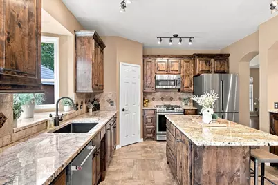 6625 Stewart Boulevard, The Colony, TX 75056 - Photo 10