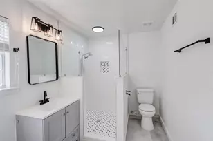 805 Crockett St, Garland, TX 75040 - Photo 20